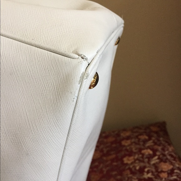 PRADA Galleria Large Saffiano Leather Bag - Picture 6 of 8